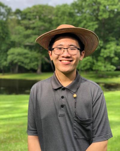 A profile picture of Cornell Writing Centers tutor Kevin Lu.