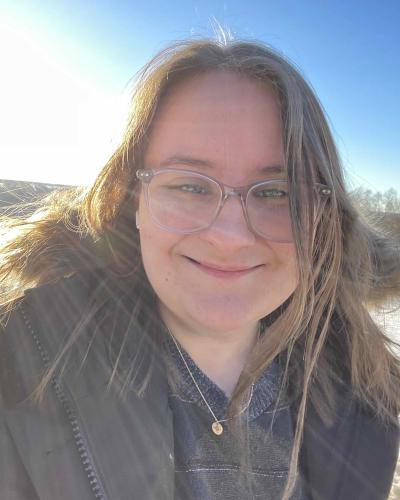 A profile picture of Cornell Writing Centers tutor Kira Pawletko.